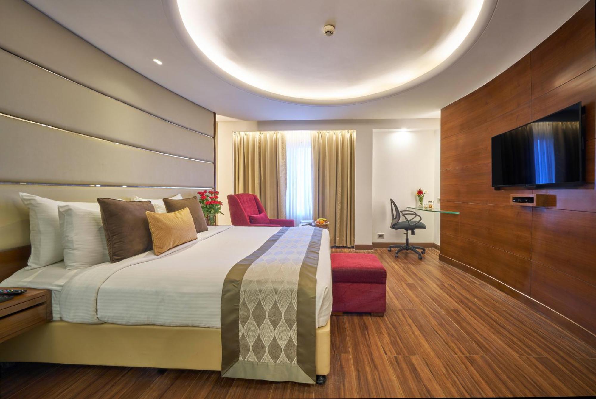 Hotel Hindusthan International, 부바네스 외부 사진