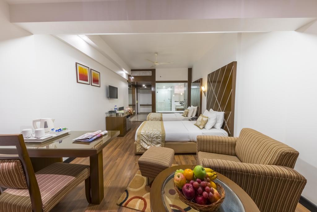 Hotel Hindusthan International, 부바네스 외부 사진
