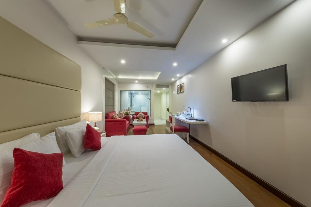 Hotel Hindusthan International, 부바네스 외부 사진