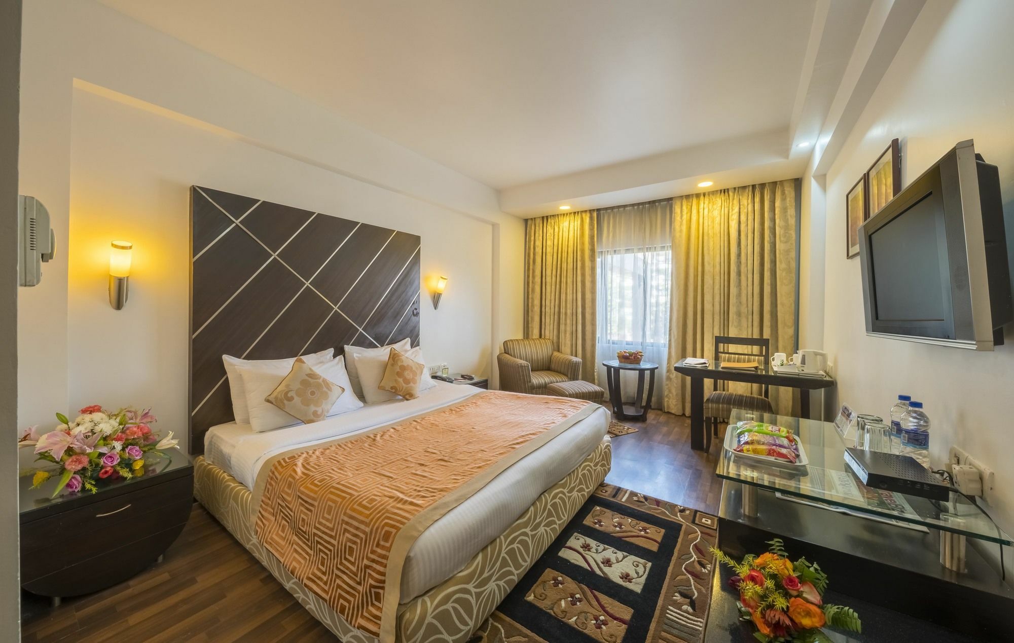 Hotel Hindusthan International, 부바네스 외부 사진