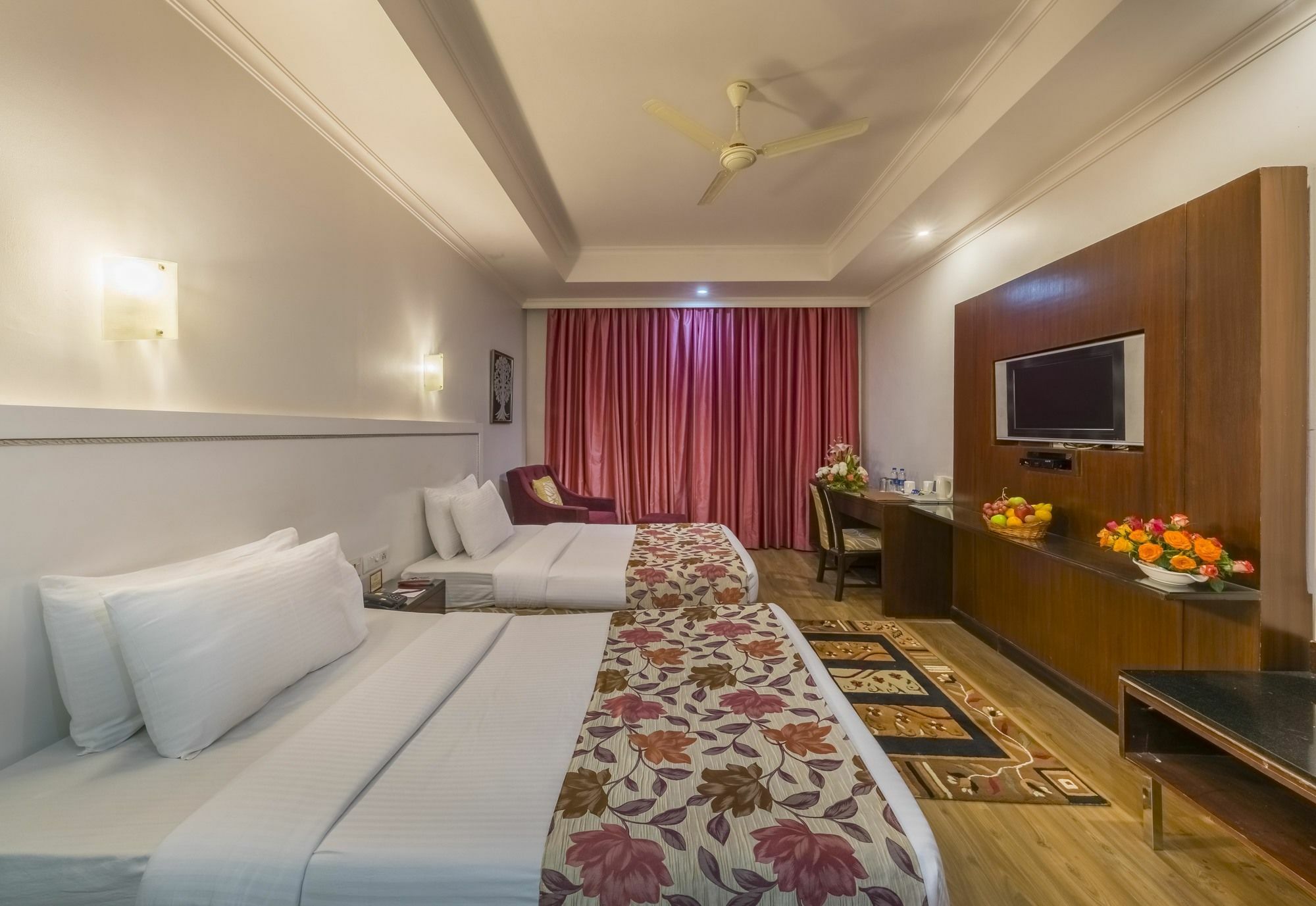 Hotel Hindusthan International, 부바네스 외부 사진